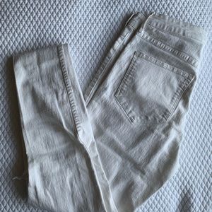 Skinny Highwaisted Ripped Jeans